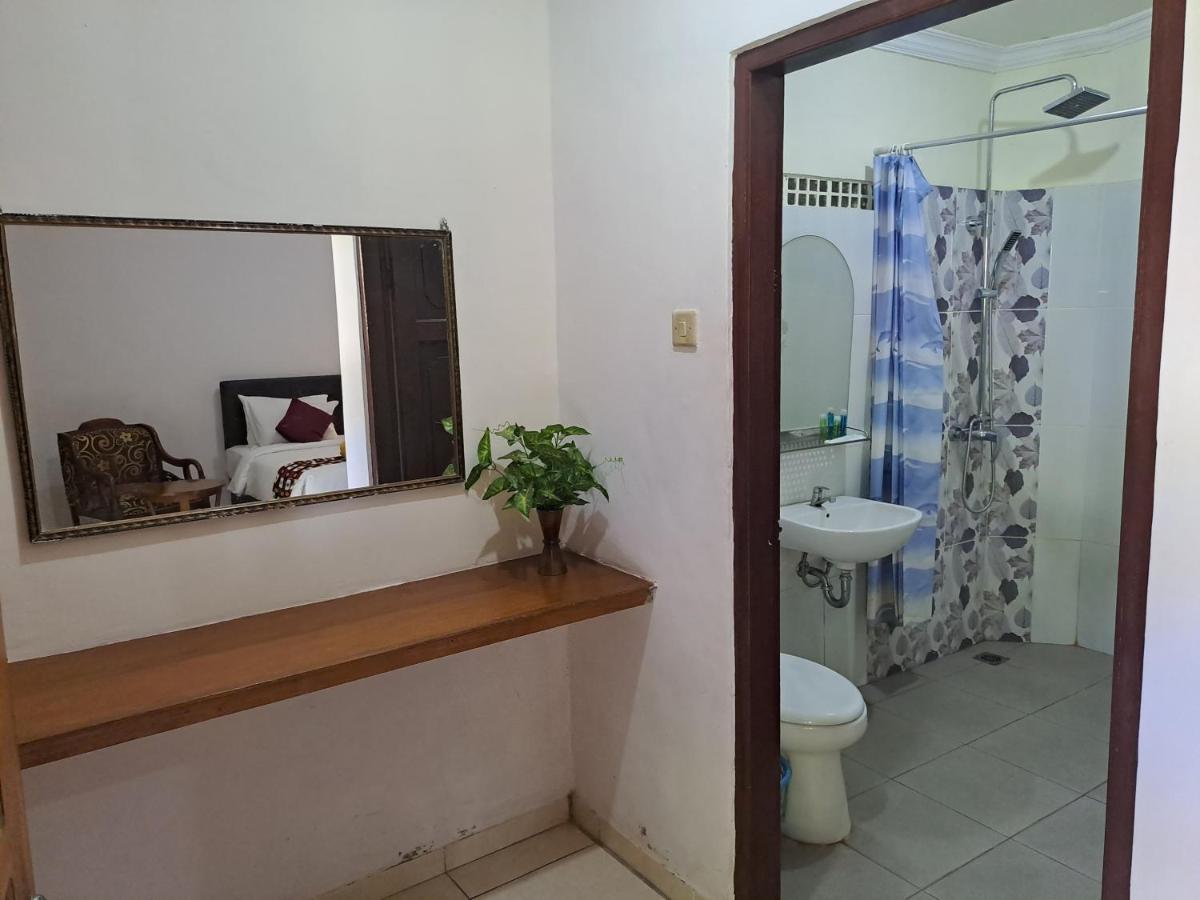 Lovina Beach Hotel Εξωτερικό φωτογραφία